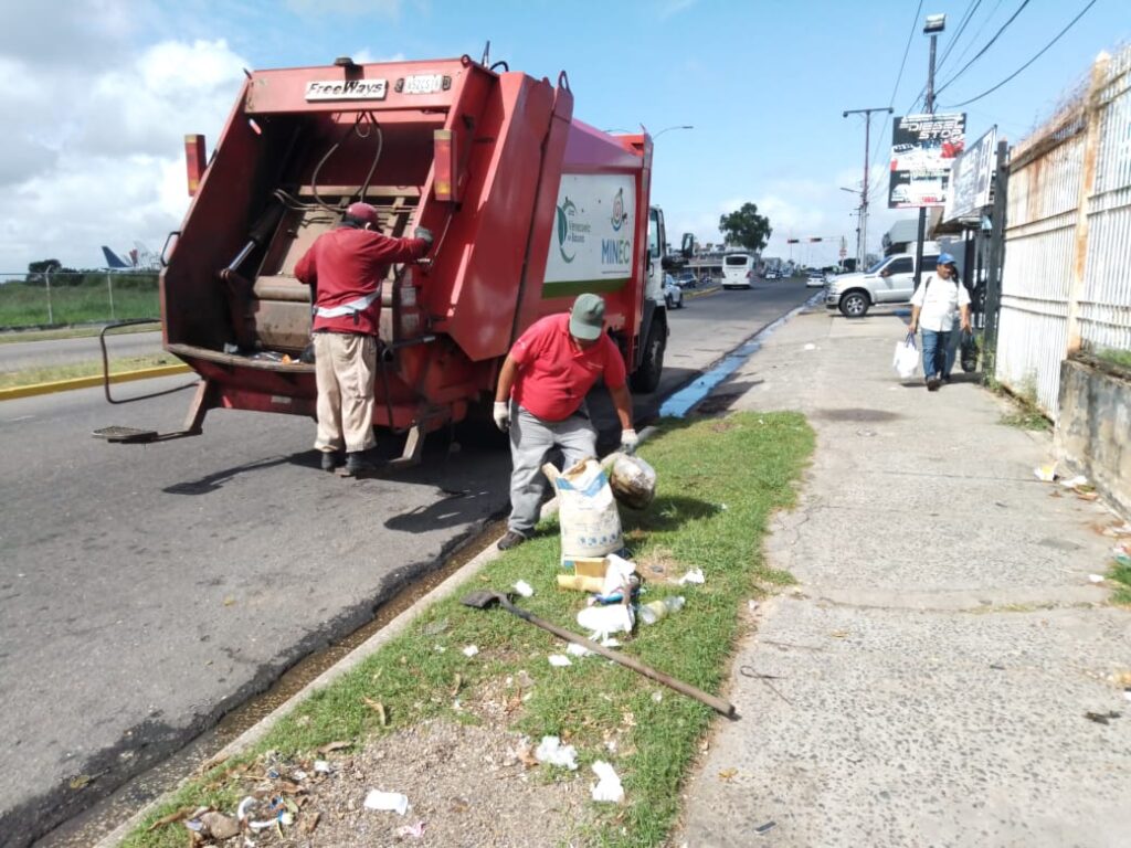 Mantenimiento Continuo: Jornadas de Limpieza en Ciudad Bolívar