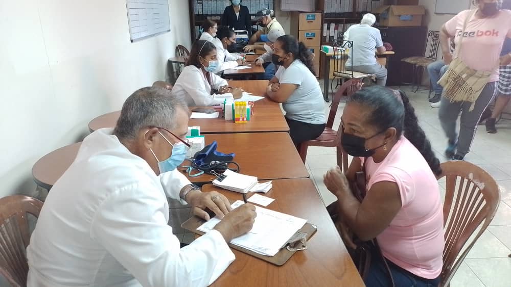 CiudadBolivar: Realizan Jornada de Atención Integral al Adulto Mayor en la Procuraduría General del Estado Bolívar