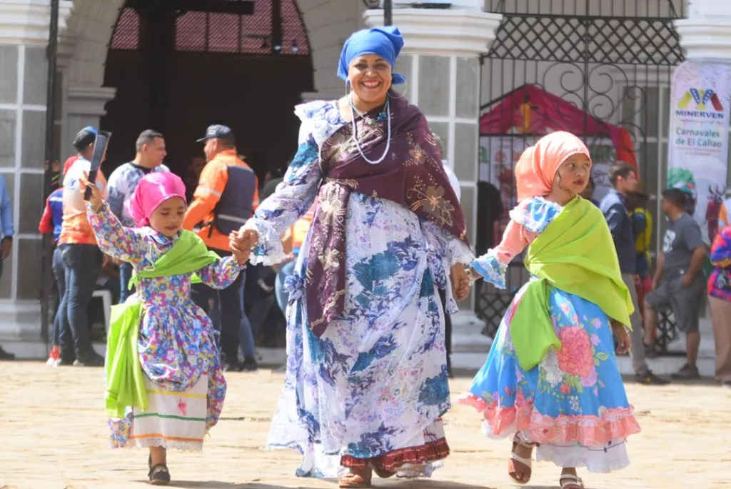 En Bolívar celebran tradicional Misa de las Madamas en El Callao