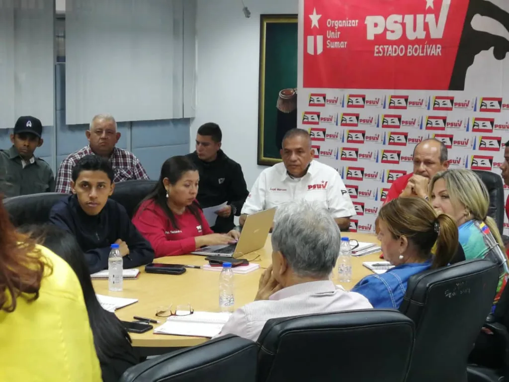 Unidad y Consenso en el PSUV Bolívar por la candidatura de Nicolás Maduro